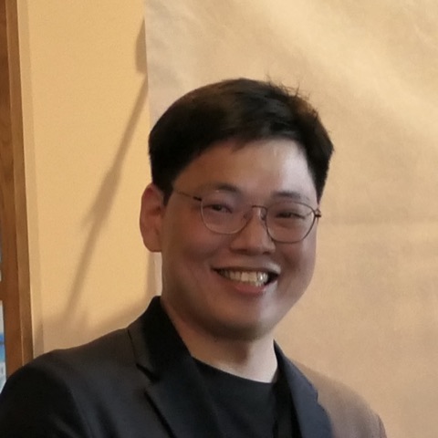 張育瑋