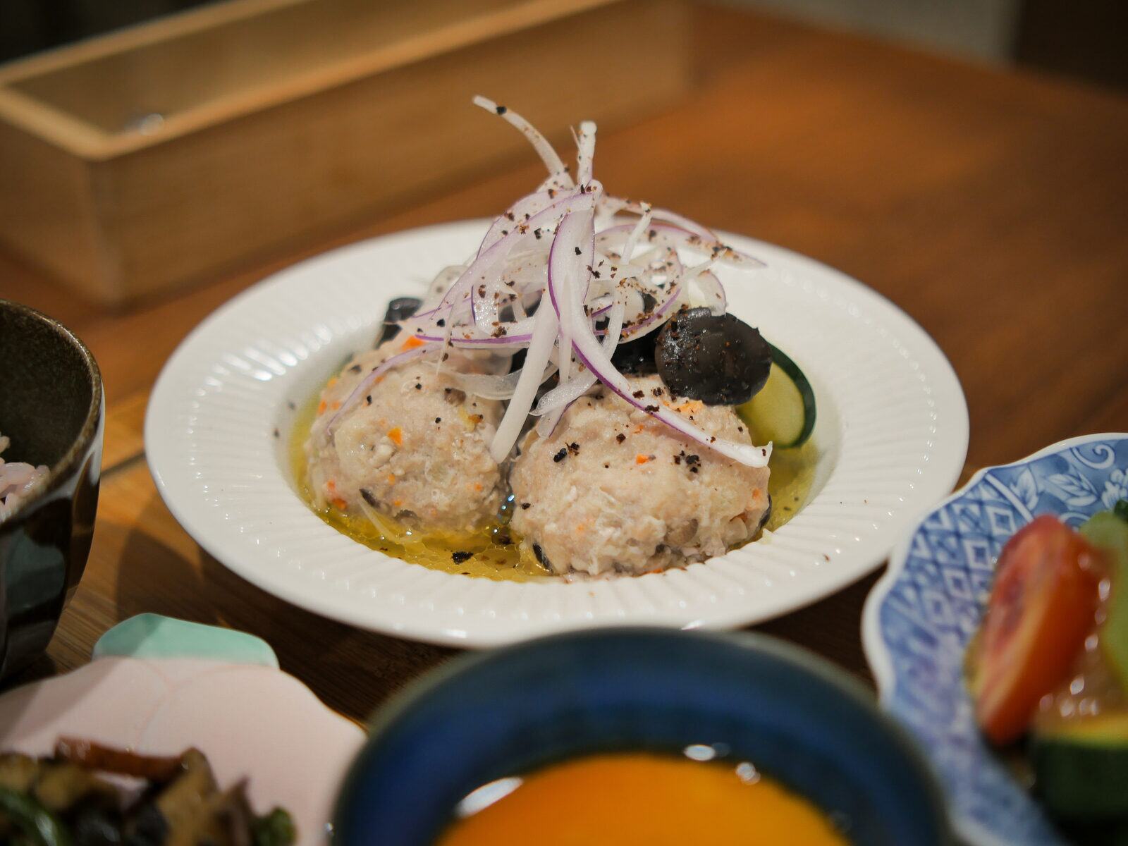主餐上桌